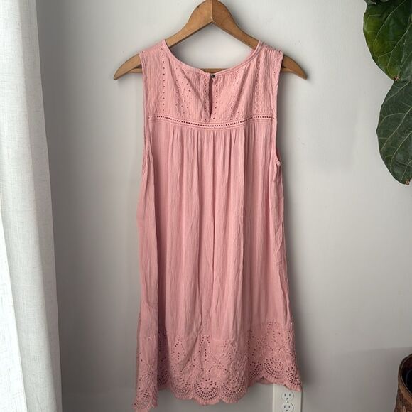 Knox Rose Dusty Rose Pink Lace Feminine Embroidered Swing Dress - Picture 5 of 10